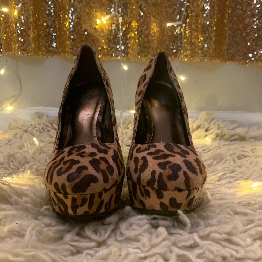 Charlotte Russe 🌻 Leopard Print Pumps✨